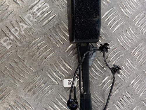 seat-buckle-renault-clio-v-b7_-2019-34303251 main image