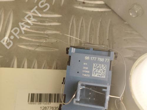 Used Right front window switch Right front window switch 37000066 37000066