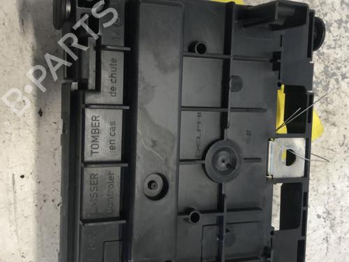 Used Fuse box Fuse box PEUGEOT 307 Break (3E) [2002-2009] 34299638 34299638