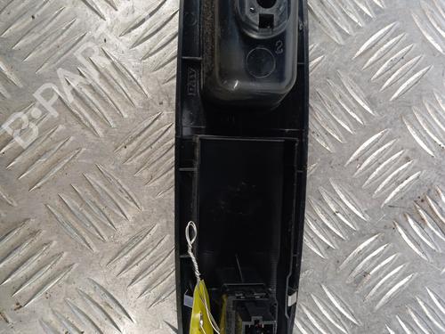 Used Right front window switch Right front window switch PEUGEOT 406 (8B) 2.0 HDI 110 (109 hp) 34303846 34303846
