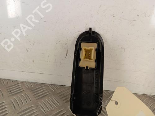 right-front-window-switch-dacia-duster-hs_-2010-2011-2012-2013-2014-2015-2016-2017-2018-34301264 main image