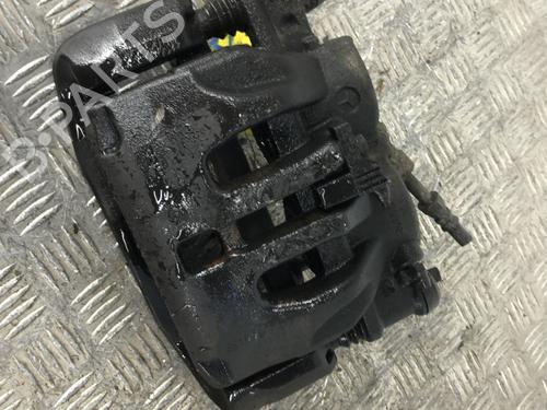 Used Right front brake caliper Right front brake caliper MERCEDES-BENZ VITO Van (W447) [2014-2026] 34300253 34300253