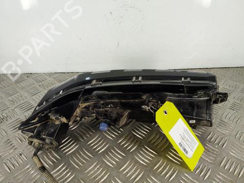 Used Right daytime light Right daytime light PEUGEOT 308 SW III (FC_, FJ_, FR_, F4_, FN_) BlueHDi 130 (FCYHZL, FCYHZT) (131 hp) 40002461 40002461