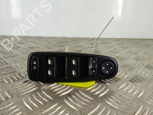 Used Right front window switch Right front window switch 39110198 39110198