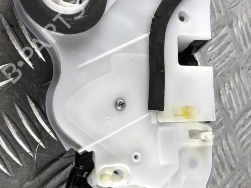 Used Rear right lock Rear right lock SUZUKI SWIFT V (AZ) [2017-2026] 34303125 34303125