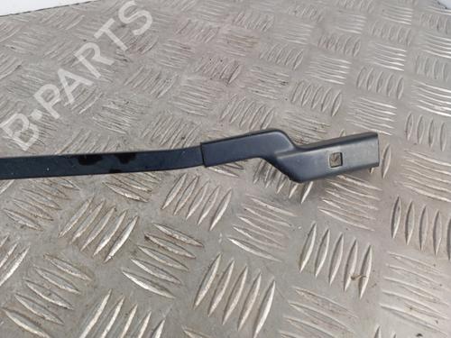 Used Front windshield wiper arm Front windshield wiper arm NISSAN NV300 Van (X82) 2.0 dCi 120 (120 hp) 34302519 34302519