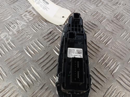 Used Left front window switch Left front window switch 34301790 34301790