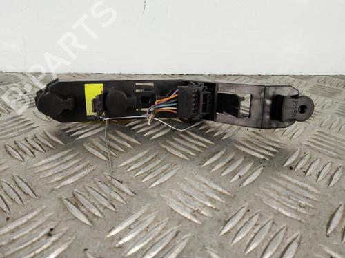 Used Lamp holder Lamp holder RENAULT MEGANE II Estate (KM0/1_) 1.5 dCi (KM16, KM1E) (106 hp) 39897690 39897690