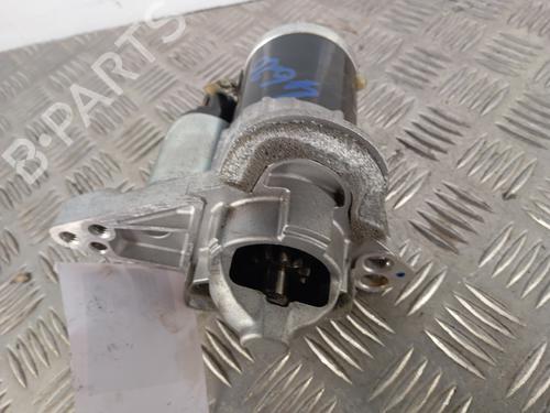 starter-renault-megane-iv-hatchback-b9amn_-2015-37739360 main image
