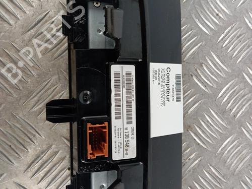 instrument-cluster-citroen-c4-cactus-2014-34303236 main image