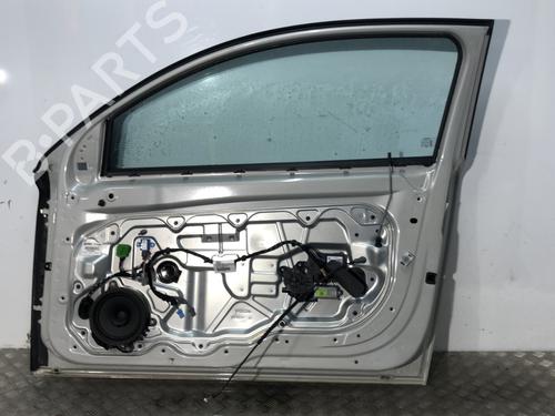 Used Right front door Right front door VOLVO C30 (533) 1.6 D (109 hp) 34300190 34300190
