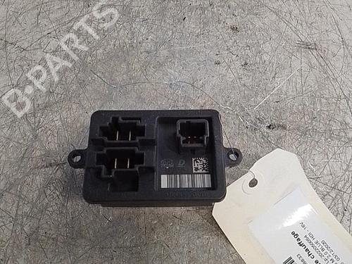 Used Heater resistor Heater resistor CITROËN JUMPY III Van (V_) 2.0 BlueHDi 120 (122 hp) 34297136 34297136