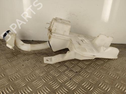 Used Windscreen washer tank Windscreen washer tank PEUGEOT 208 II (UB_, UP_, UW_, UJ_) 1.5 BlueHDI 100 (102 hp) 39897703 39897703