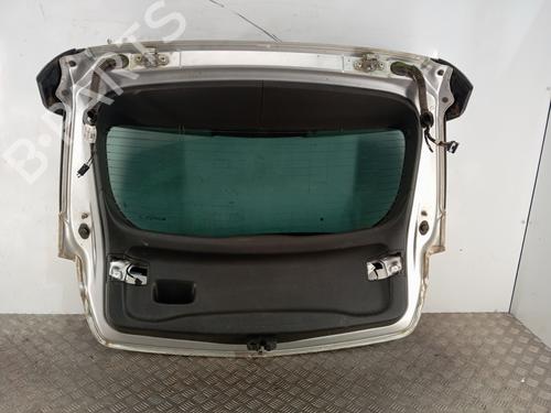 tailgate-opel-astra-j-saloon-2012-34304669 main image