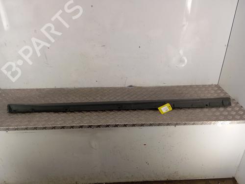 Used Right sideskirt Right sideskirt VW T-ROC (A11, D11) 2.0 TSI 4motion (190 hp) 34303851 34303851