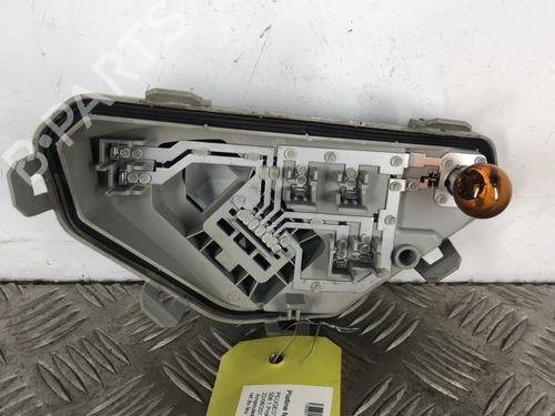 lamp-holder-peugeot-508-i-8d_-2010-2011-2012-2013-2014-2015-2016-2017-2018-34304827 main image