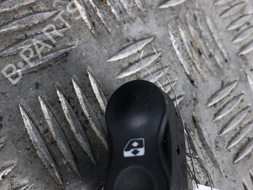 right-front-window-switch-dacia-duster-hs_-2010-2011-2012-2013-2014-2015-2016-2017-2018-34302692 main image