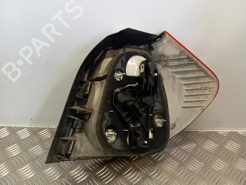 Używane Lampa tylna lewa Lampa tylna lewa BMW 1 (E87) 118 d (122 hp) 34300390 34300390