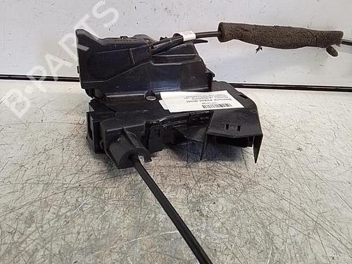 front-right-lock-renault-megane-iv-hatchback-b9amn_-2015-34297016 main image