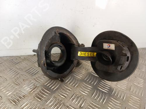 fuel-flap-citroen-c4-picasso-ii-2013-34301138 main image