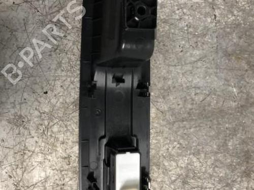 Used Right front window switch Right front window switch PEUGEOT 208 I (CA_, CC_) [2012-2021] 34298019 34298019