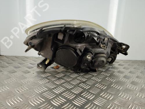 Used Left headlight Left headlight RENAULT CLIO III (BR0/1, CR0/1) 1.2 16V (BR02, BR0J, BR11, CR02, CR0J, CR11) (75 hp) 39897700 39897700