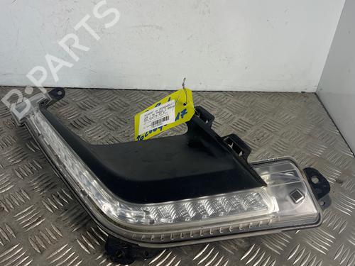 Used Left daytime light Left daytime light 39543187 39543187