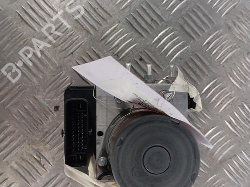 Used ABS pump ABS pump RENAULT CLIO V (B7_) 1.5 Blue dCi 85 (B7AG) (86 hp) 34303188 34303188