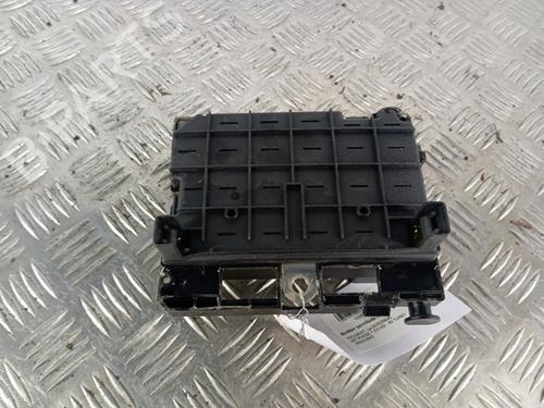 Used Fuse box Fuse box 34300833 34300833