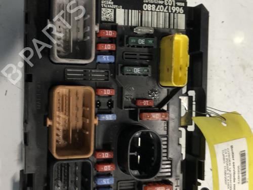Used Fuse box Fuse box CITROËN C3 I (FC_, FN_) 1.4 HDi (68 hp) 34300023 34300023