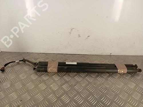 Used Tailgate lift support Tailgate lift support VW T-ROC (A11, D11) 2.0 TSI 4motion (190 hp) 34303815 34303815