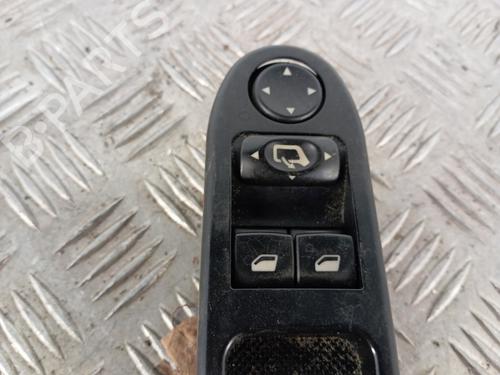 Used Left front window switch Left front window switch PEUGEOT 307 Break (3E) 1.6 HDi (90 hp) 34302293 34302293