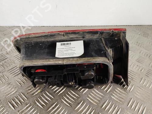 Used Right tailgate light Right tailgate light RENAULT LAGUNA II (BG0/1_) 1.9 dCi (BG08, BG0G) (120 hp) 40200133 40200133