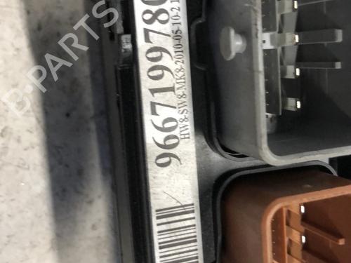 Used Fuse box Fuse box CITROËN C3 I (FC_, FN_) [2002-2013] 34299661 34299661