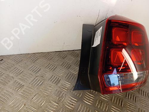 right-taillight-dacia-sandero-ii-2012-36683457 main image