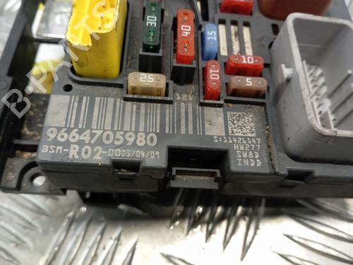 Used Fuse box Fuse box 34300259 34300259