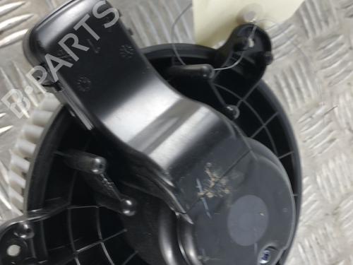 Used Heater blower motor Heater blower motor SUZUKI SWIFT V (AZ) [2017-2026] 34303133 34303133