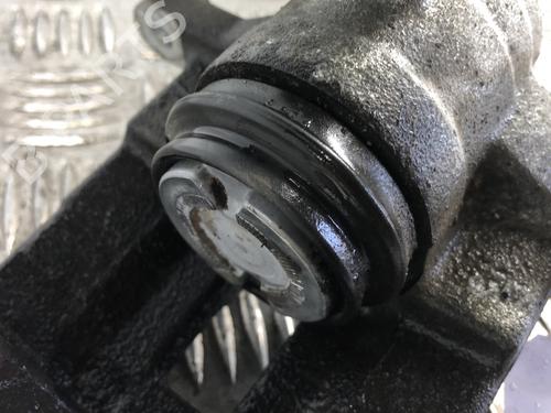 Used Left rear brake caliper Left rear brake caliper NISSAN NV300 Van (X82) 2.0 dCi 120 (120 hp) 34302567 34302567