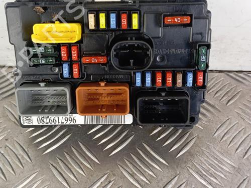 Used Fuse box Fuse box CITROËN C3 II (SC_) 1.4 (73 hp) 34302921 34302921