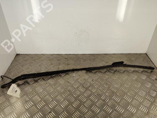 Used Front windshield wiper arm Front windshield wiper arm CITROËN BERLINGO Box Body/MPV (K9) 1.5 BlueHDi 100 (102 hp) 40127105 40127105