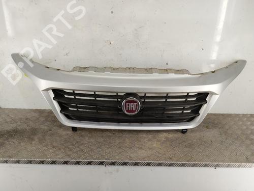 Used Grille Grille 39080273 39080273