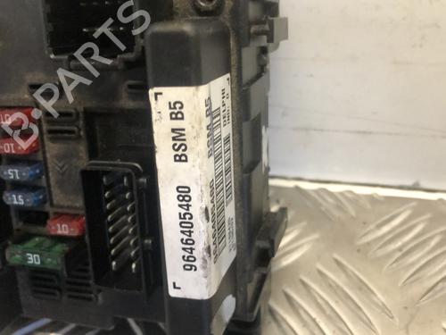 Used Fuse box Fuse box PEUGEOT 307 (3A/C) 2.0 HDi 90 (90 hp) 34300651 34300651