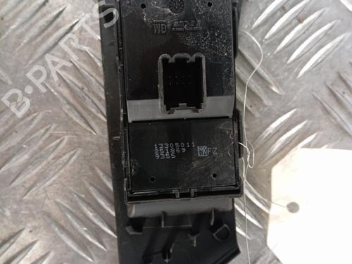 Used Left front window switch Left front window switch OPEL ASTRA H (A04) [2004-2014] 34302900 34302900