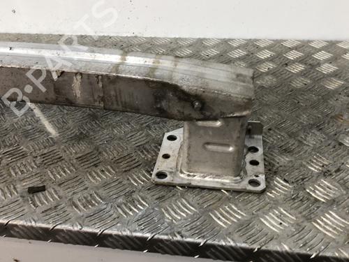 Used Front bumper reinforcement Front bumper reinforcement 34300109 34300109