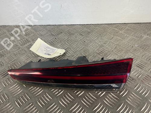 right-tailgate-light-renault-captur-ii-hf_-2020-40504898 main image