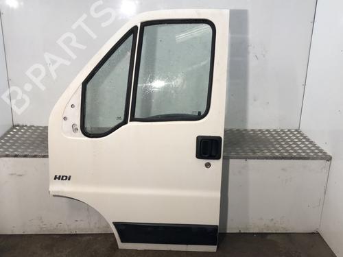 Used Left front door Left front door PEUGEOT BOXER Van (244) 2.2 HDi (101 hp) 35933349 35933349