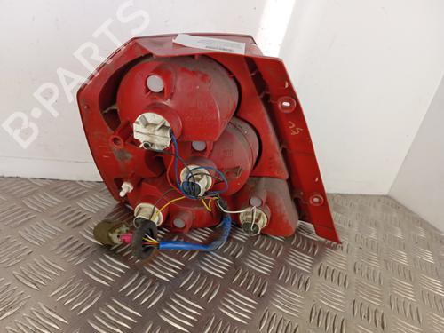 Used Right taillight Right taillight CHEVROLET AVEO / KALOS Hatchback (T200) 1.2 (72 hp) 34301122 34301122