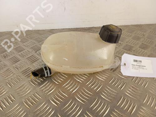 expansion-tank-renault-captur-ii-hf_-2020-37739333 main image