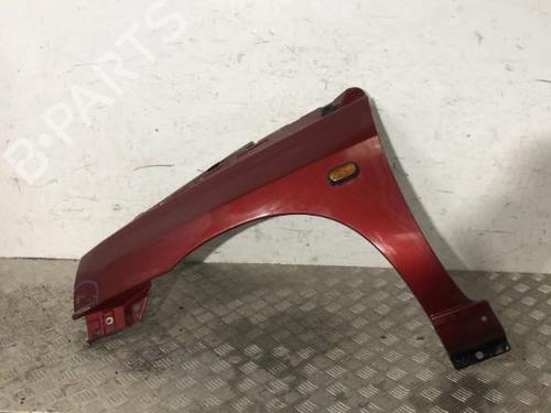 Guarda-lamas esquerdo Guarda-lamas esquerdo RENAULT CLIO I (B/C57_, 5/357_) 1.2 (5/357Y, 5/357K) (58 hp) 35933256 35933256