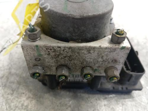 abs-pump-dacia-duster-hs_-2010-2011-2012-2013-2014-2015-2016-2017-2018-34299400 main image